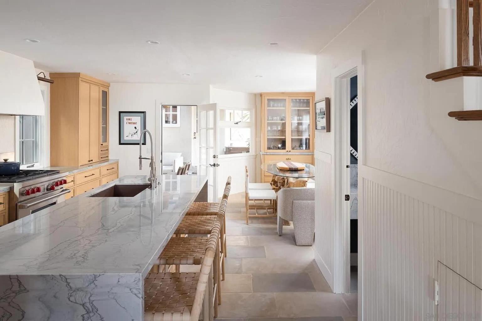 Nantucket-style - Steps To Rooftop Deck Ocean Views *