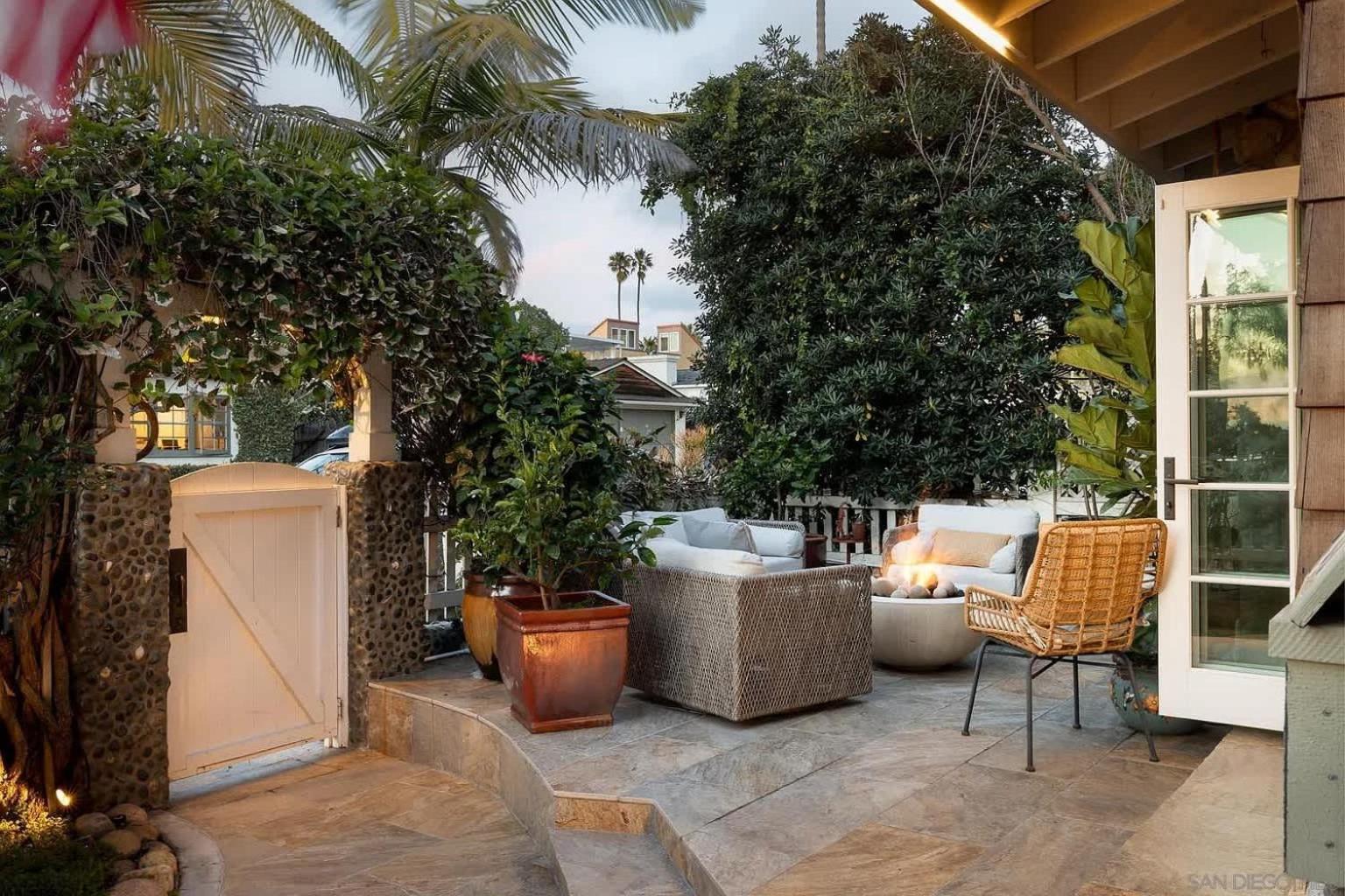 Nantucket-style - Steps To Rooftop Deck Ocean Views Holiday home San Diego