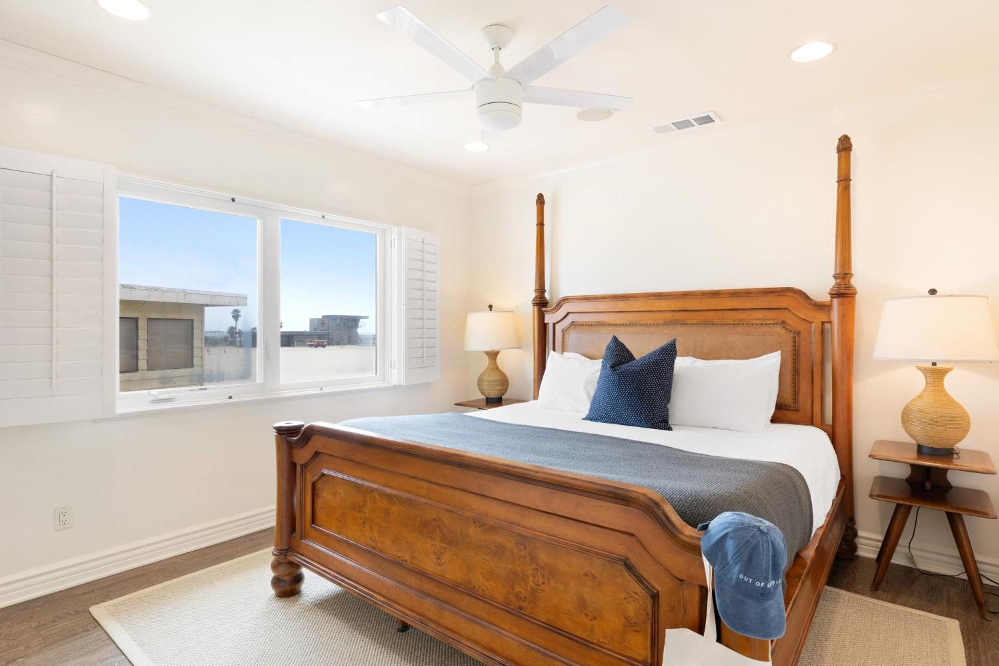 Holiday home Shoreline By Avantstay Spectacular Beachfront W Fire Pit Pool Table San Diego