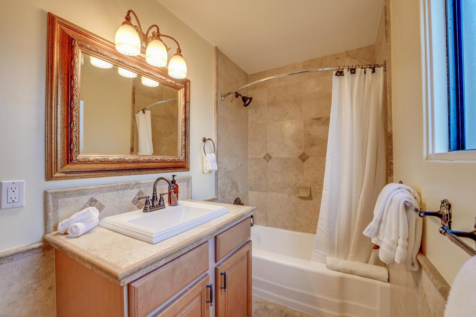 F4079 - Bay Beauty Holiday home *