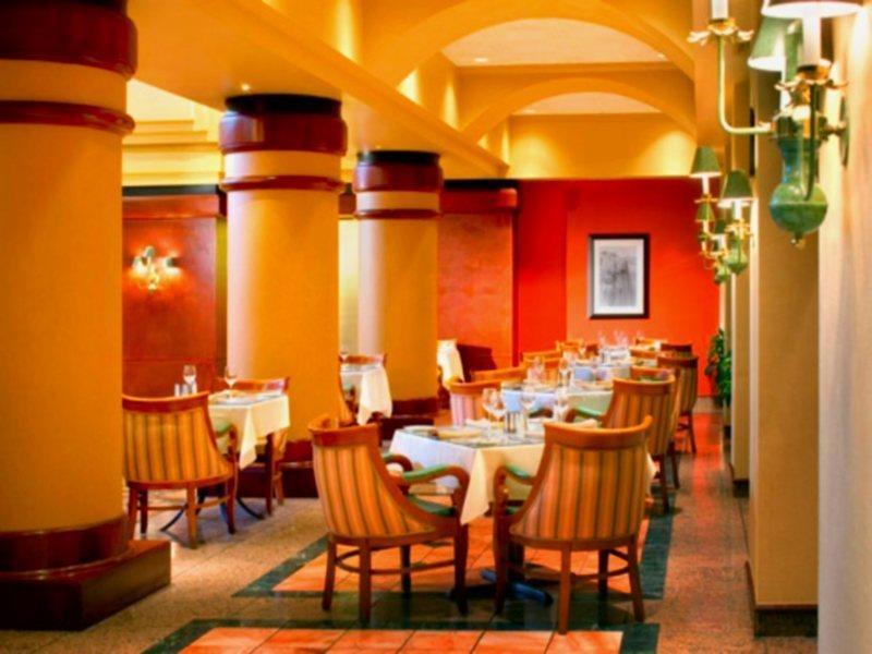 Marriott Vacation Club,   