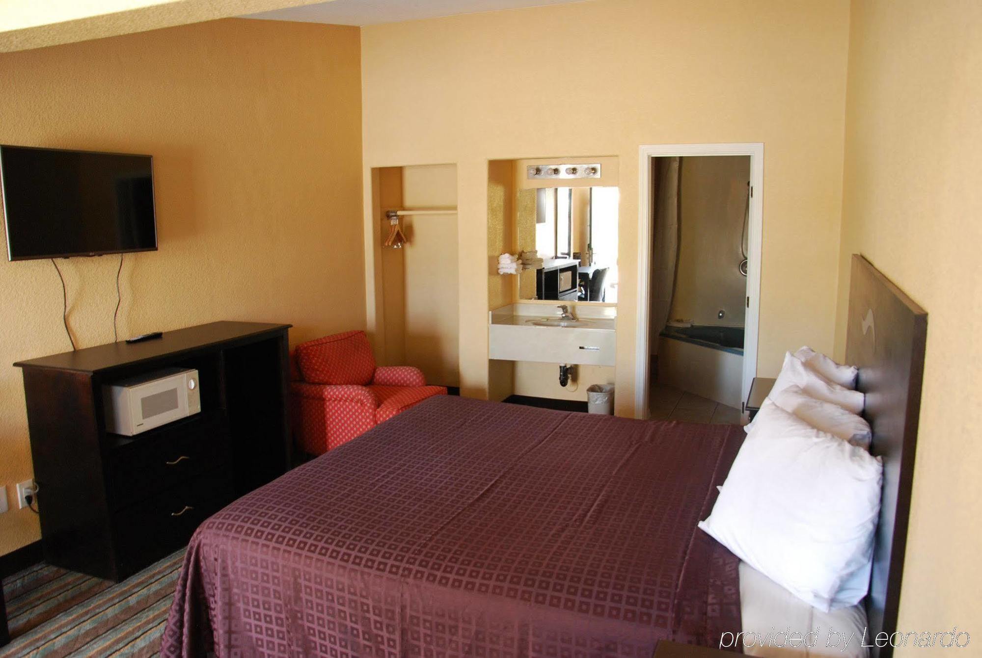 Travelodge By Wyndham Seaworld Motel 2*