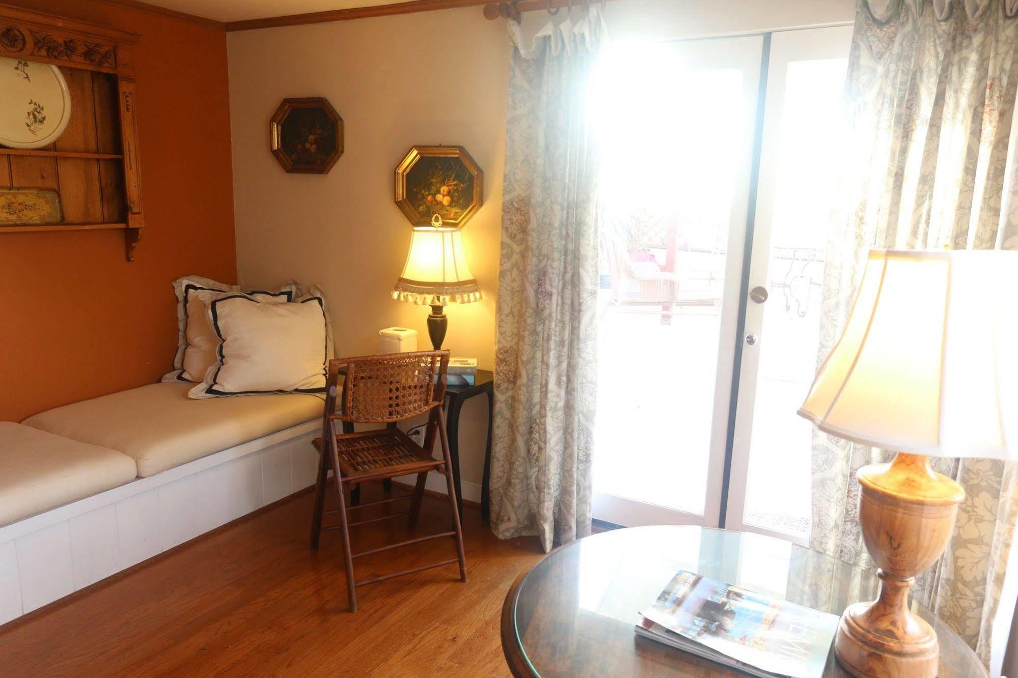 Bed and breakfast The At La Jolla 4*