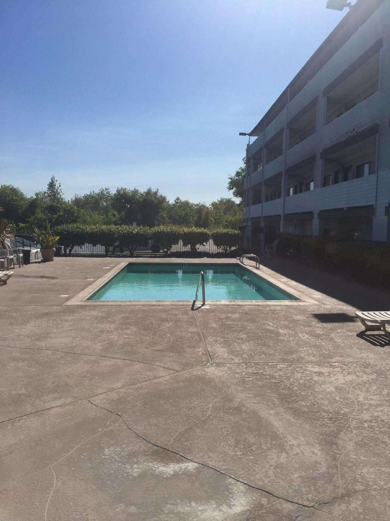 Riverleaf Mission Valley 2*