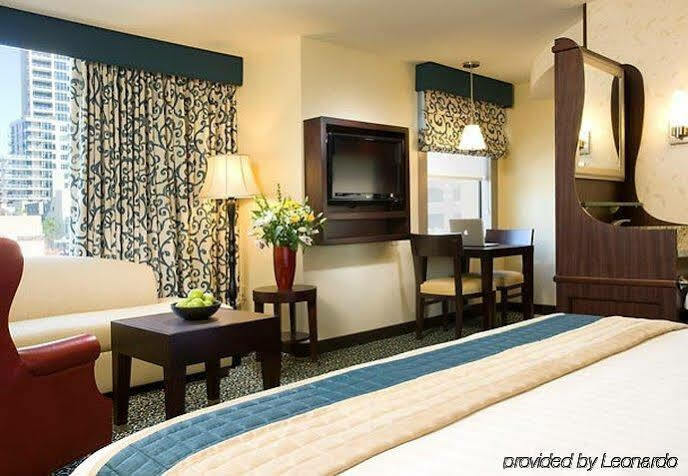 By Marriott Downtown/gaslamp Quarter Hotel
