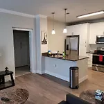 Amazing Vacation & Shopping In San Diego 2 Suits And 3 Bath Fb1