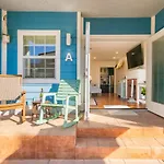 Mission Beach Getaway Condo