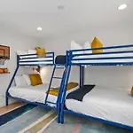 Birdrock Paradise W Private Pool& Spa, Ac, Fast Wifi & Yard!