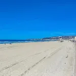 Strandway Suite 6