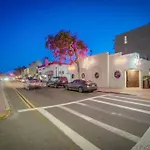 Ocean View Blue Mission Beach Paradise