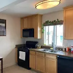 Min To Downtown/Beach/Parks Free Parking Sleep 3+