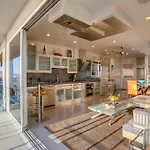 B5394 South Beach 5