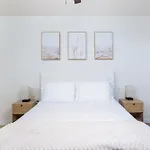 Lux Coastal Getaway, Brand New, Central Location