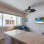 Strandway Suite 4