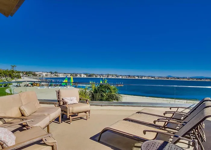 B5172 Villa On The Bay - 7 Bedroom