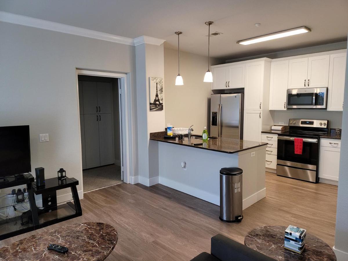 Amazing Vacation & Shopping In 2 Suits And 3 Bath Fb1 San Diego