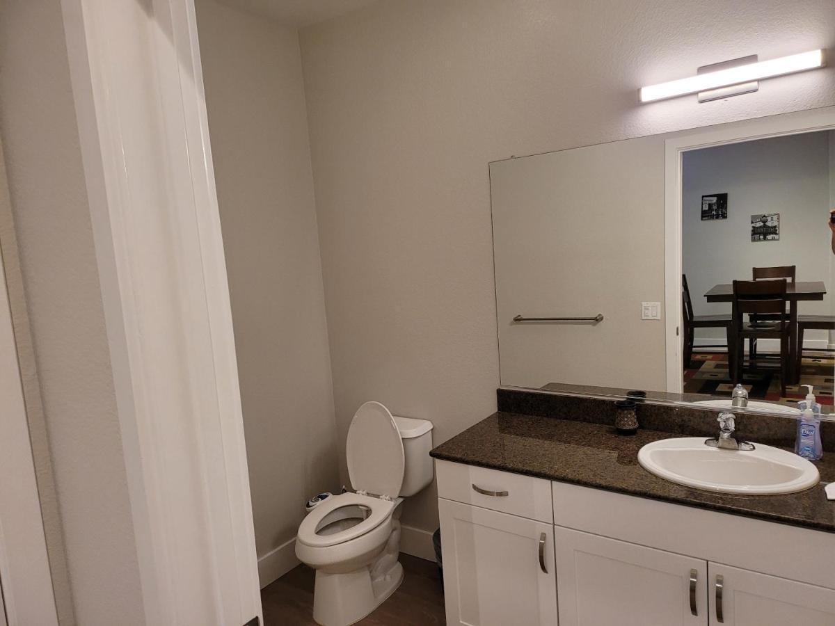 Amazing Vacation & Shopping In 2 Suits And 3 Bath Fb1