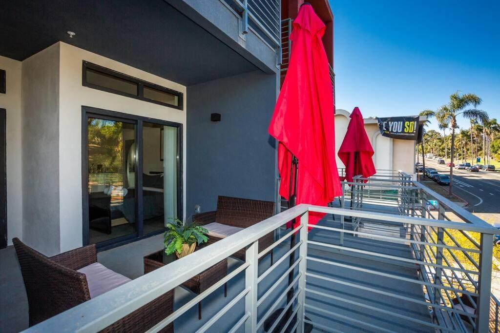 Awesome Balboa Park View With Huge Balcony In Sd