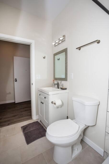 Inn Awesome Balboa Park View With Huge Balcony In Sd *