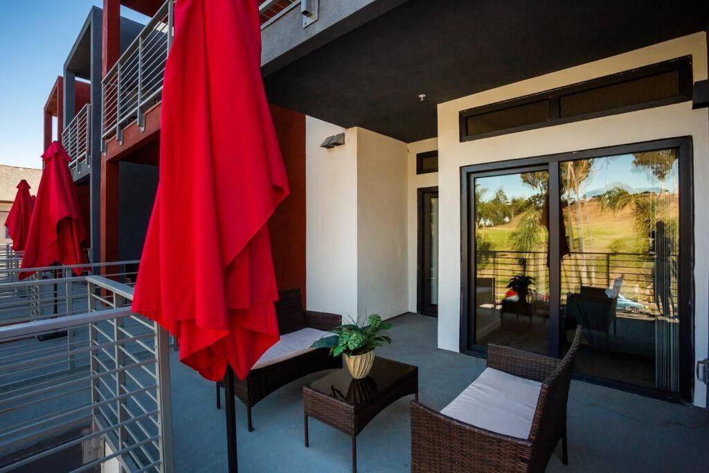 Awesome Balboa Park View With Huge Balcony In Sd *