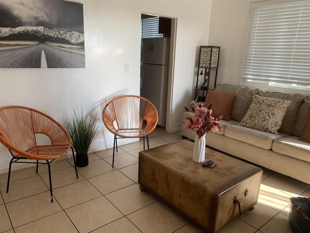 3bd Little Italy A++ Location Holiday home *