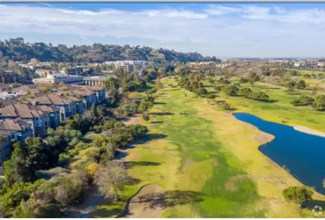 Luxury Avenue San Diego