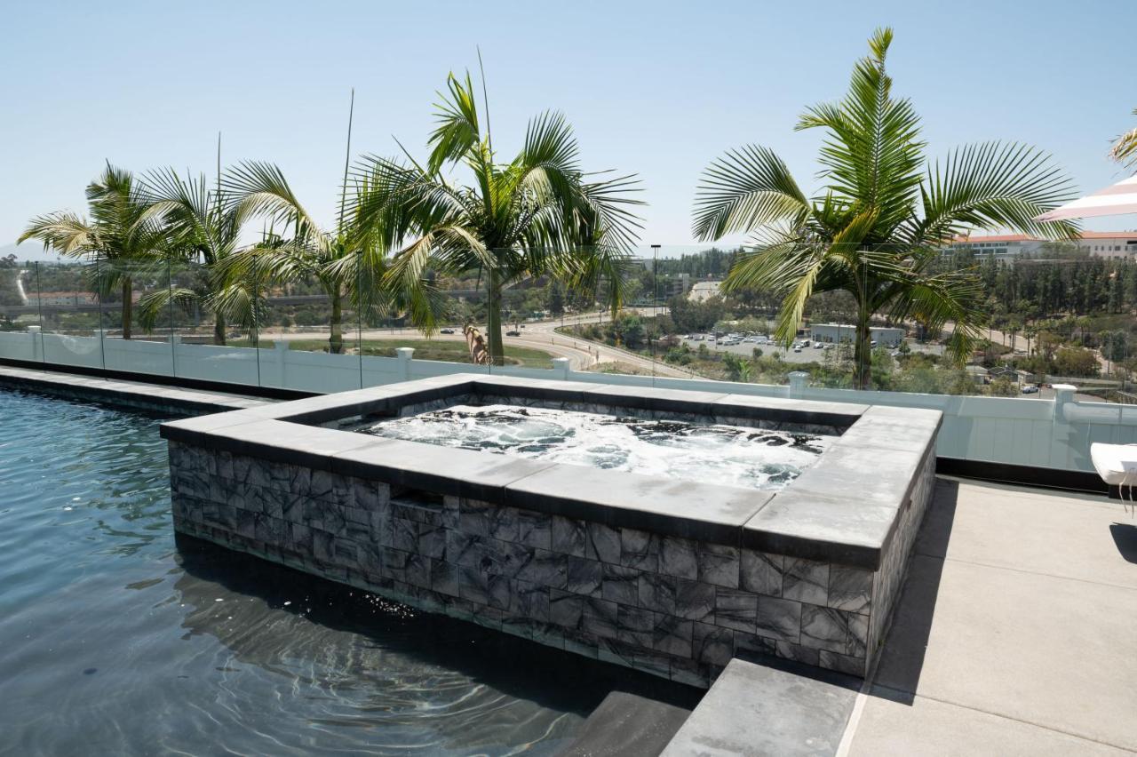 Сasa de vacaciones New Modern Luxury Estate - Pool, Slide, Grotto San Diego