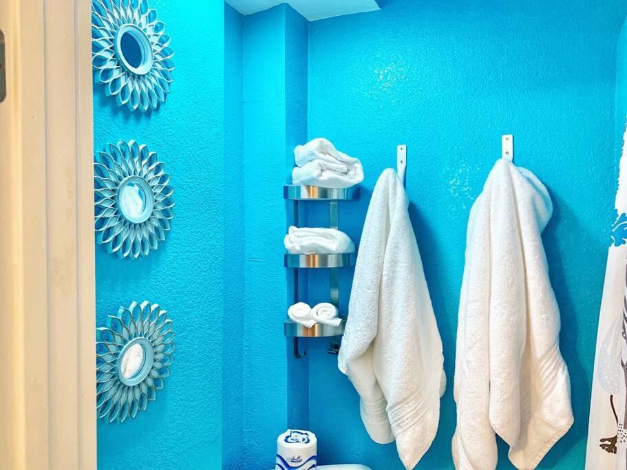 Artistic Paradise Studio With Balcony Near Downtown San Diego! Perfect For Travelers And Couples! San Diego