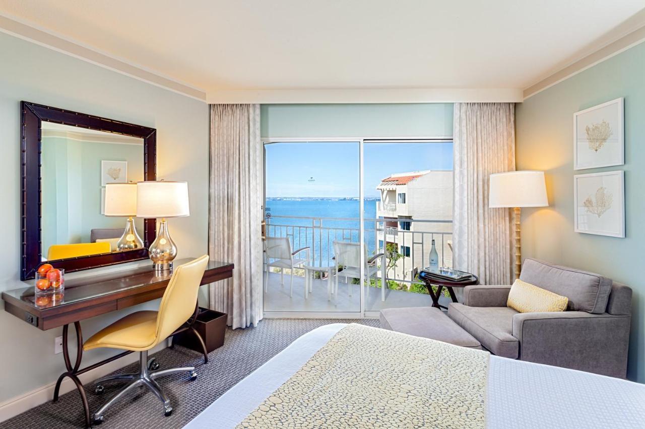 Loews Bay