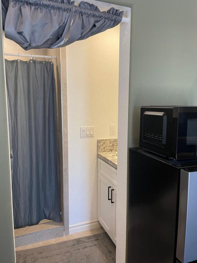Cozy Attached Junior Adu Apartamento