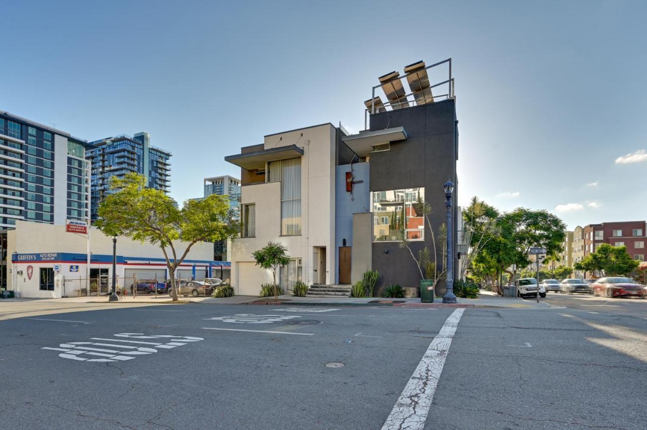 Holiday home Bright Retreat With Patio In Little Italy! San Diego