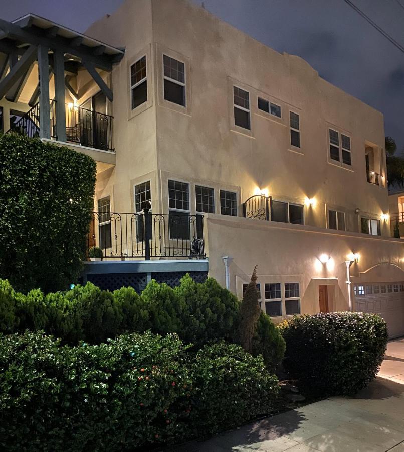 Rooftop City/water Views*jacuzzi*king Beds*central