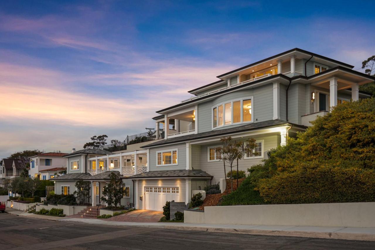Holiday home Coastal La Jolla Luxury W Ac, Patios, & Massive Ocean Views! San Diego