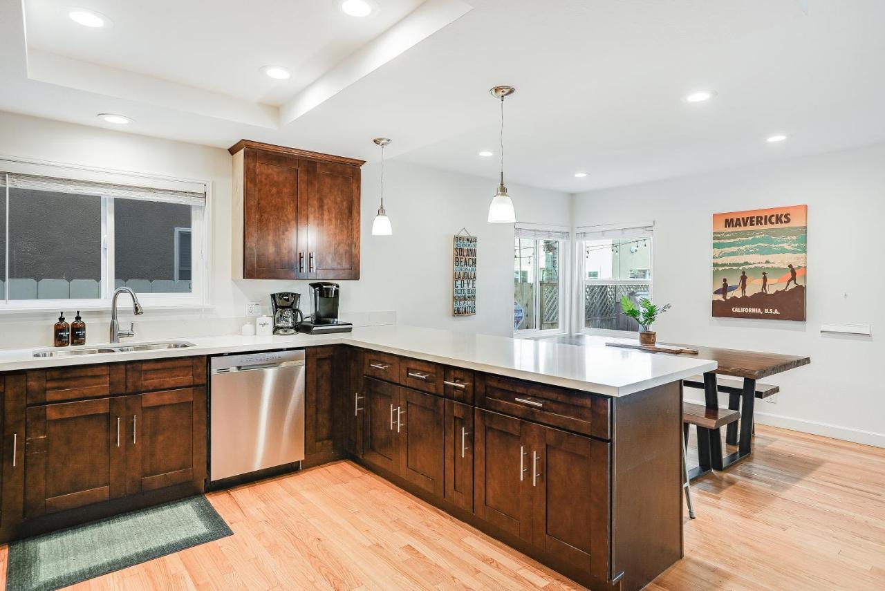 Massive W Stunning Rooftop, Parking, Spa, Ac & Bay Views! Holiday home San Diego