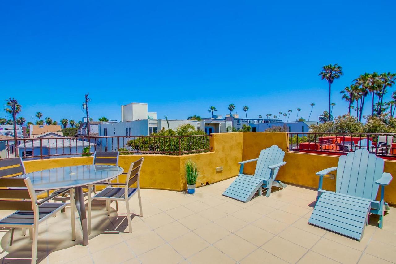 Rooftop Paradise W Private Patio, Garage & Ac San Diego