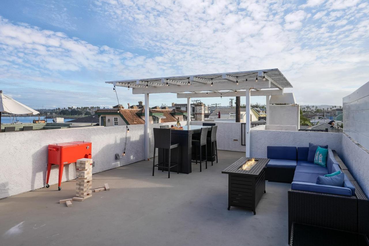 Massive W Stunning Rooftop, Parking, Spa, Ac & Bay Views! Holiday home