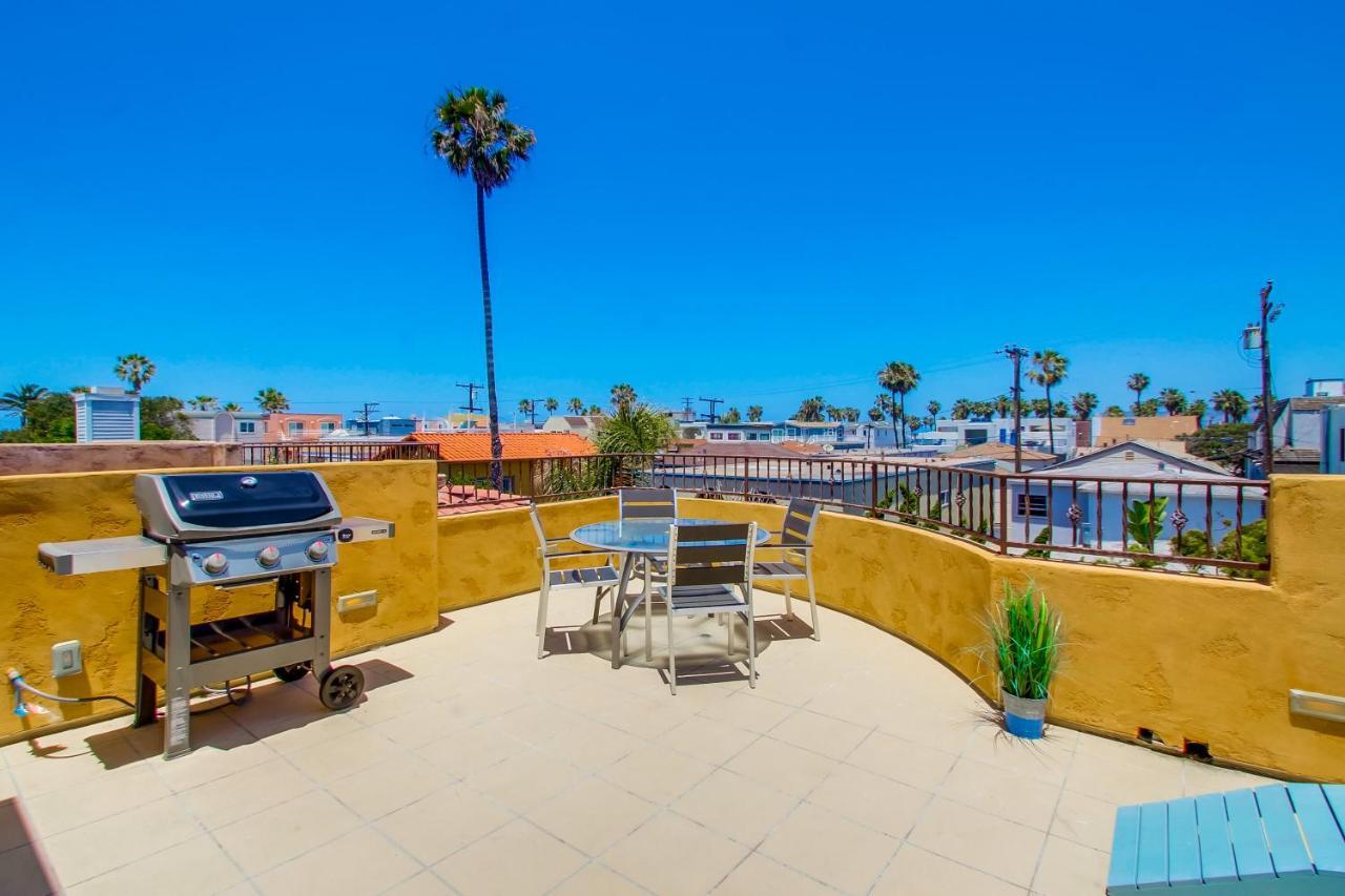 Rooftop Paradise W Private Patio, Garage & Ac Holiday home *
