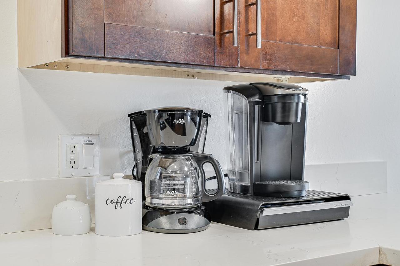 Massive W Stunning Rooftop, Parking, Spa, Ac & Bay Views! San Diego