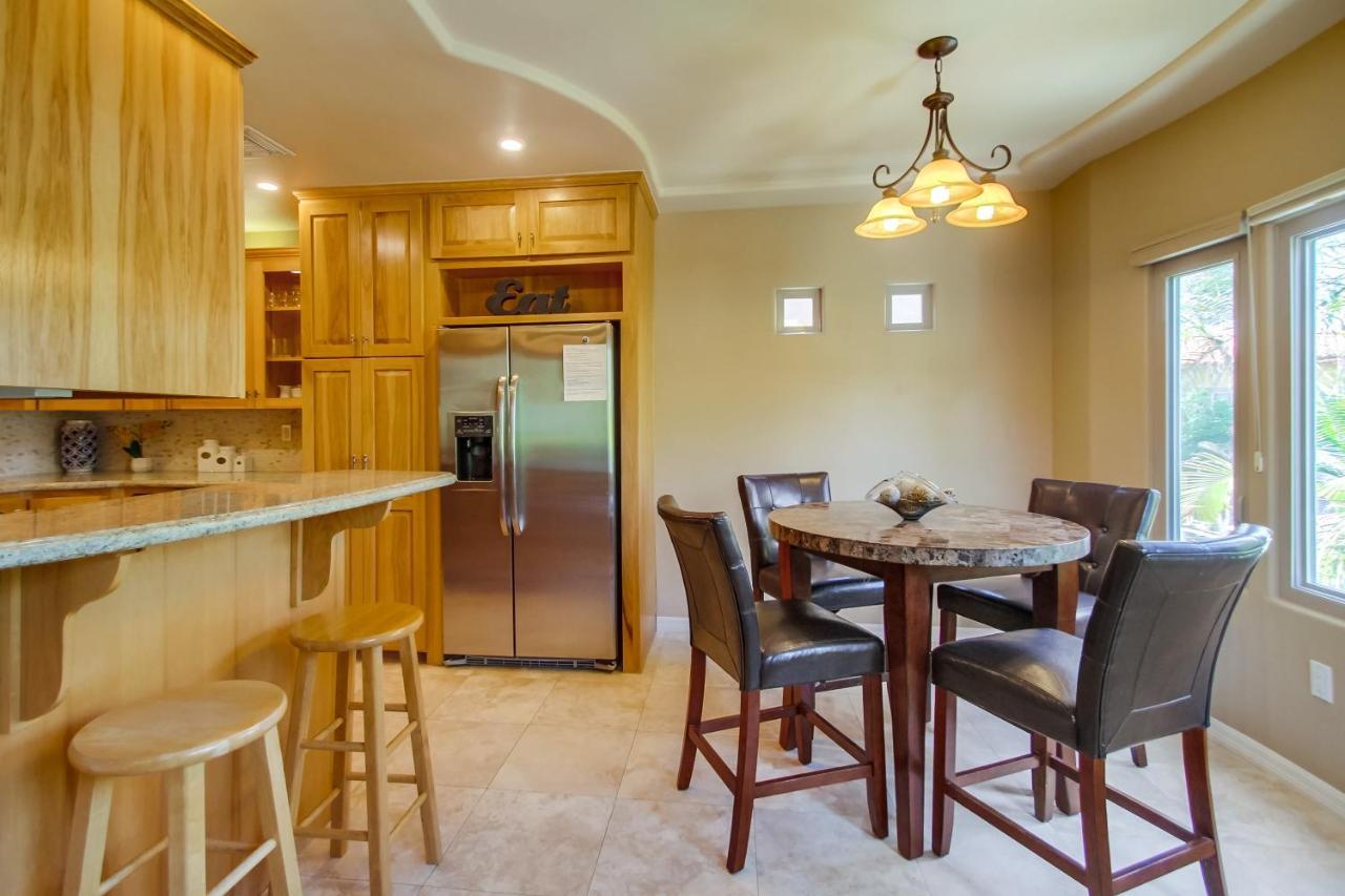 Holiday home Rooftop Paradise W Private Patio, Garage & Ac San Diego
