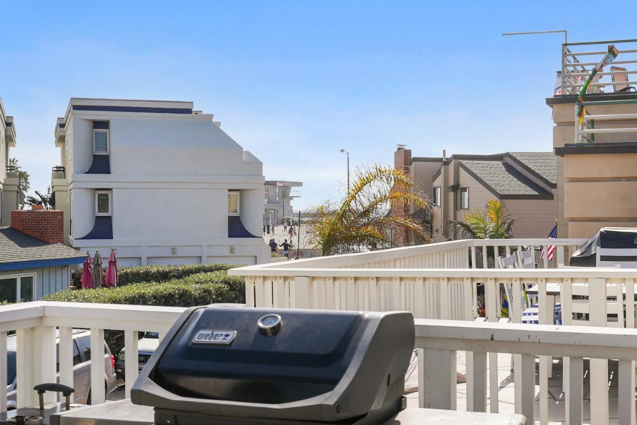Holiday home Stunning With Fireplace, Fast Wifi, Grill & Outdoor Seating! *