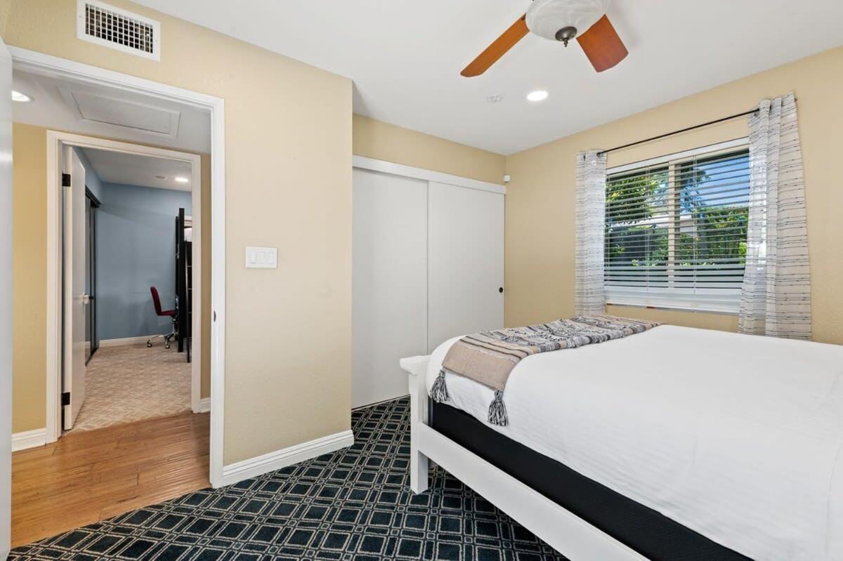 Pacifica Paradise! Holiday home *