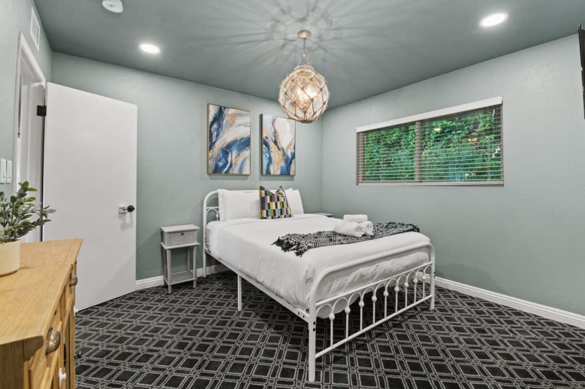 Pacifica Paradise! Holiday home