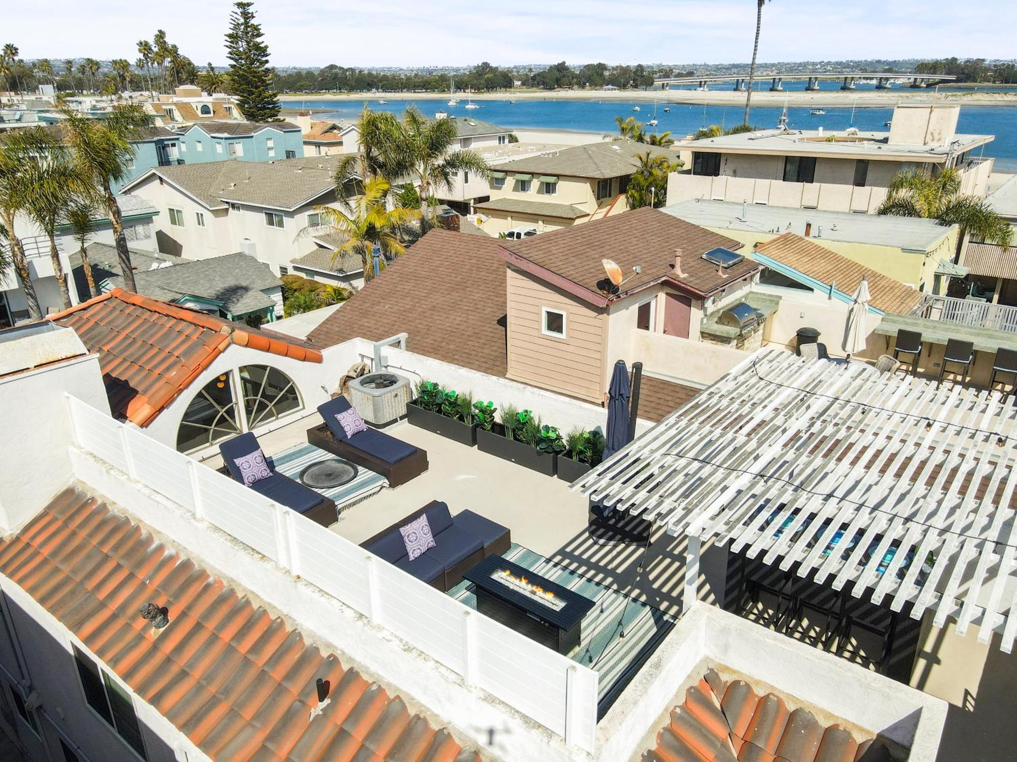 Holiday home Massive W Stunning Rooftop, Parking, Spa, Ac & Bay Views! San Diego