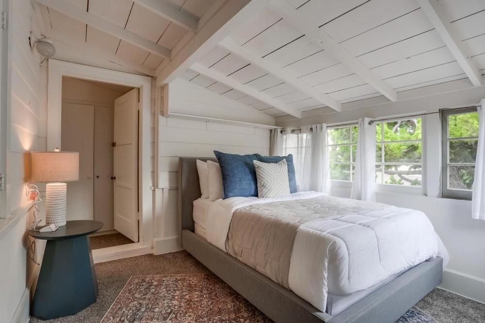Holiday home Surf Shack 1
