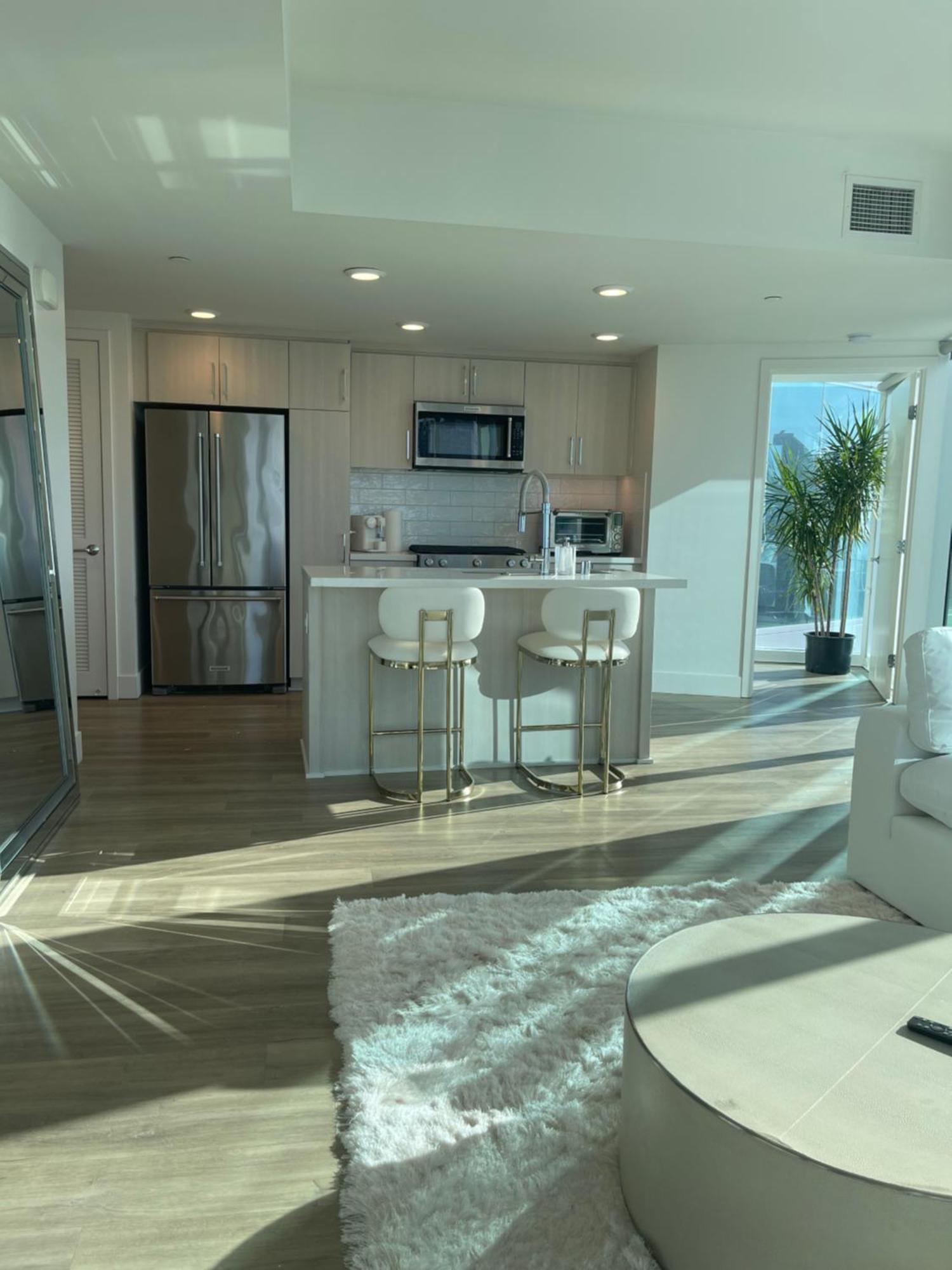 Apartment Extraordinary Escape With Rooftop Pool 2 San Diego