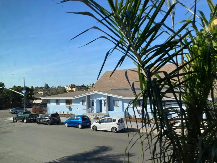 Min To Downtown/beach/parks Free Parking Sleep 3+
