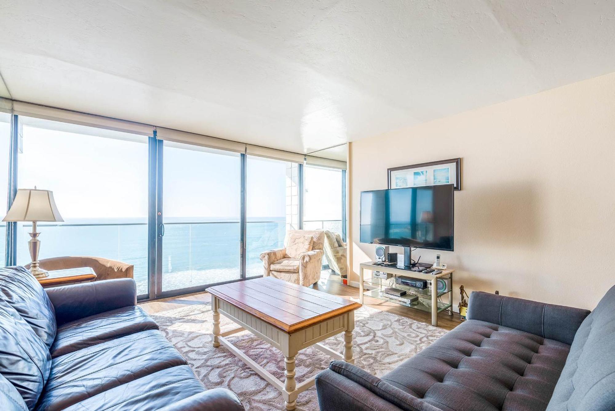 Capri By The Sea By Seasons Resort 3*