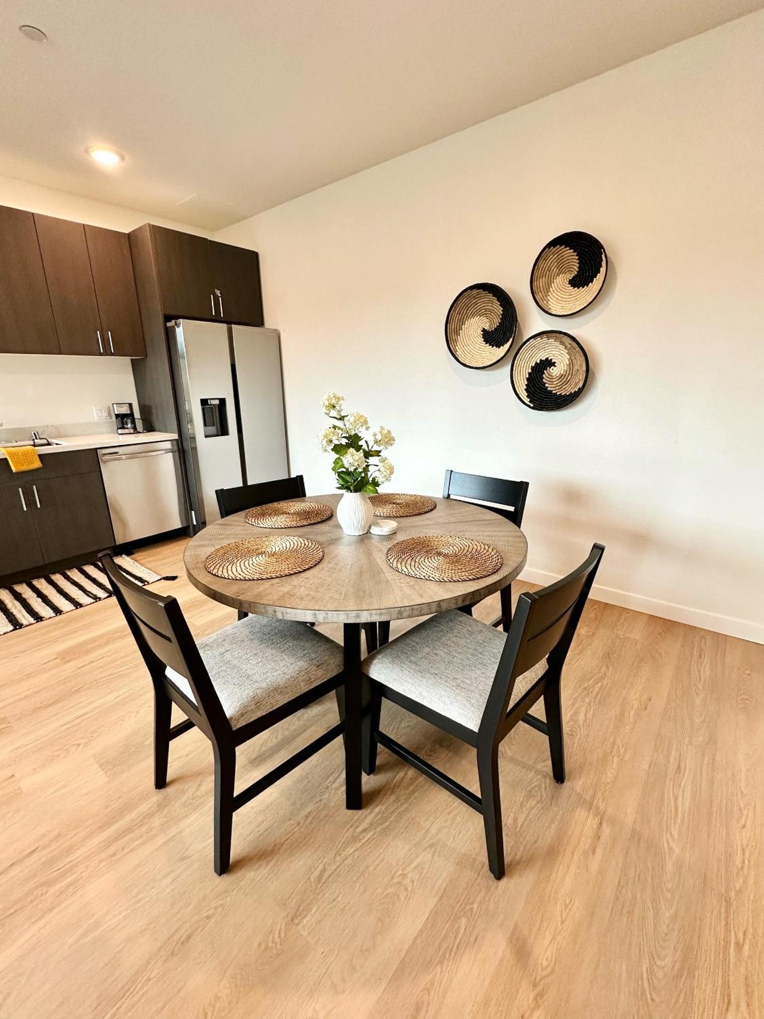 Nimitz Crossing Luxury Residences