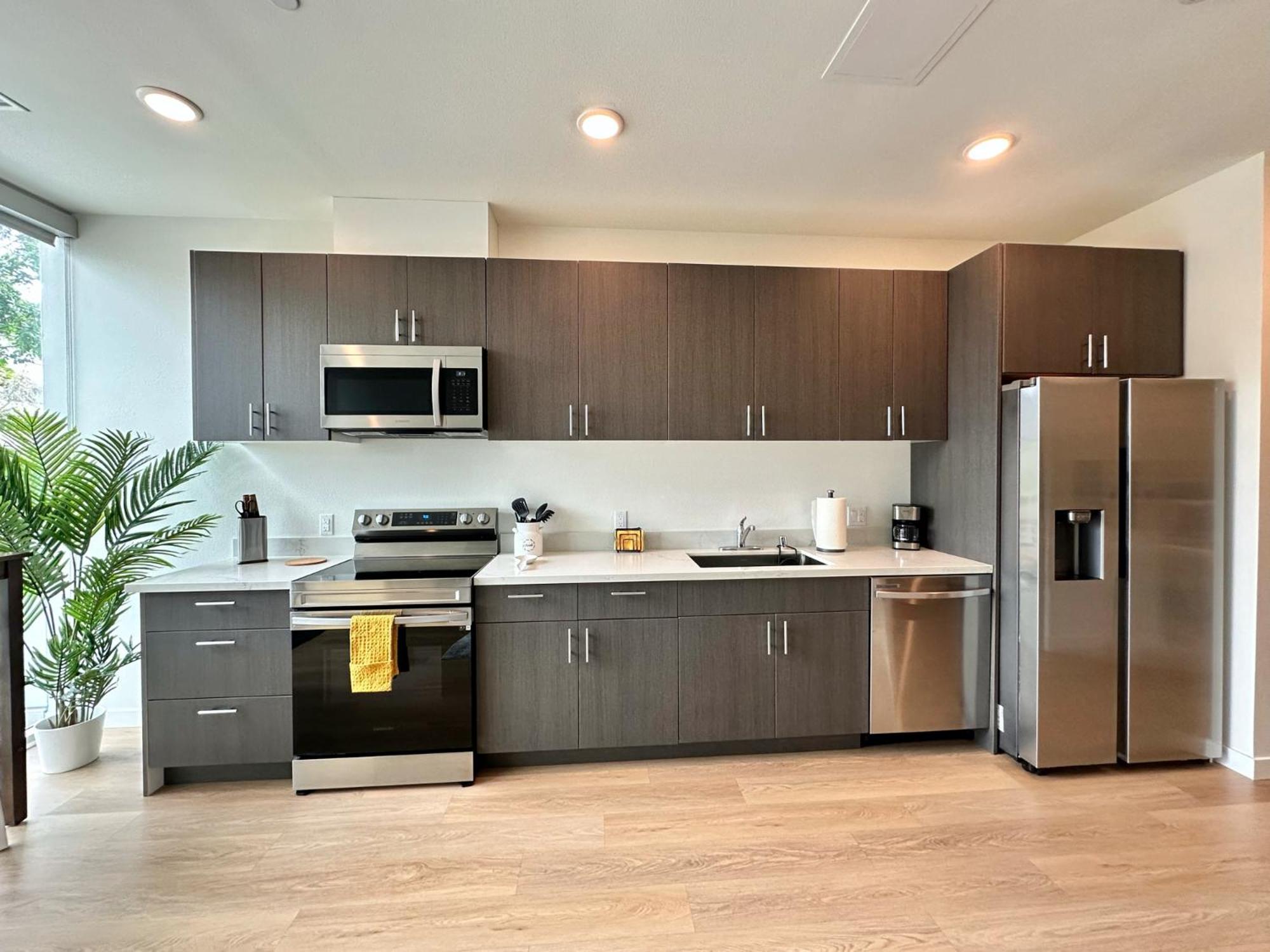 Apartment Nimitz Crossing Luxury Residences