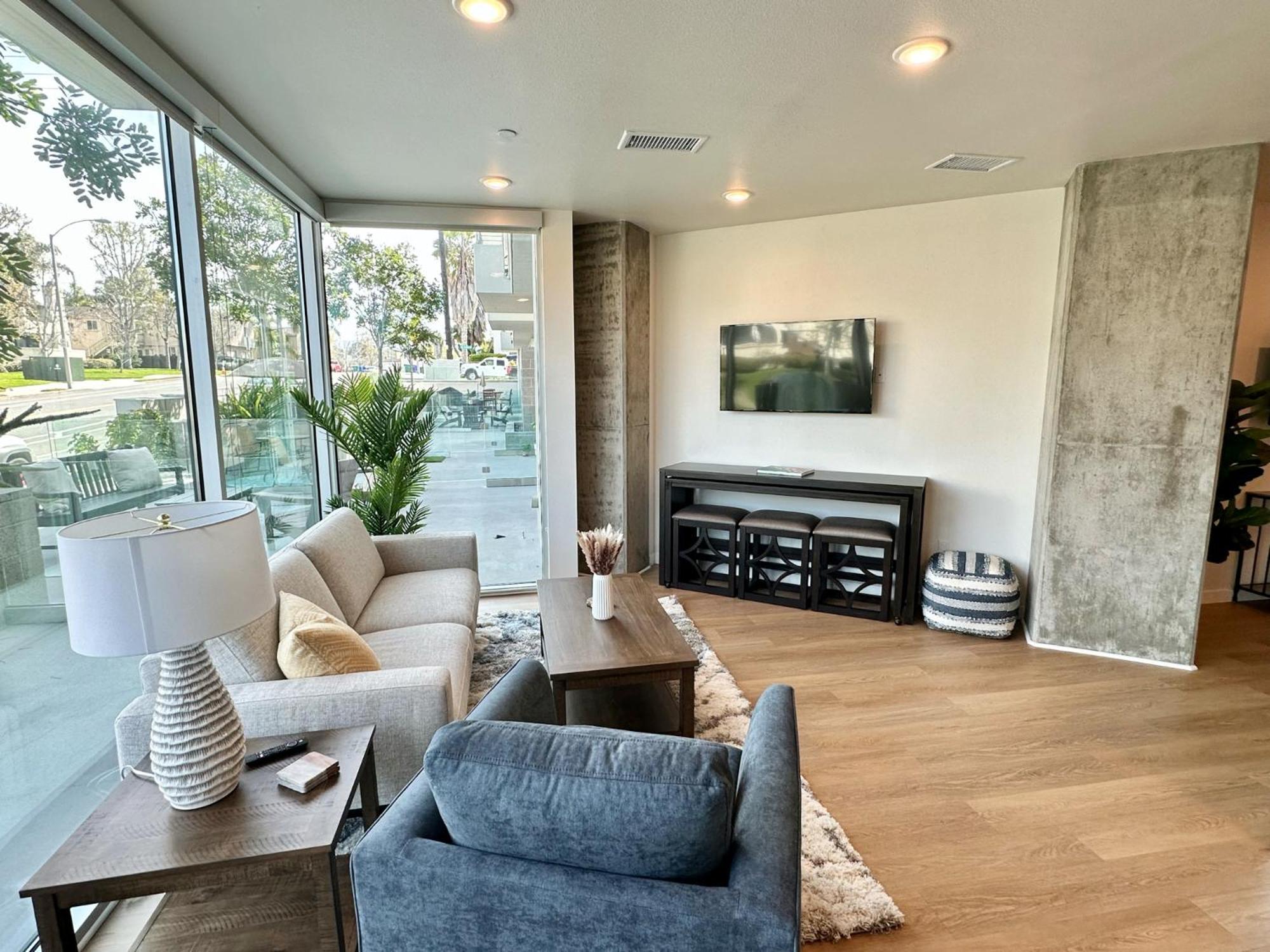 Nimitz Crossing Luxury Residences San Diego